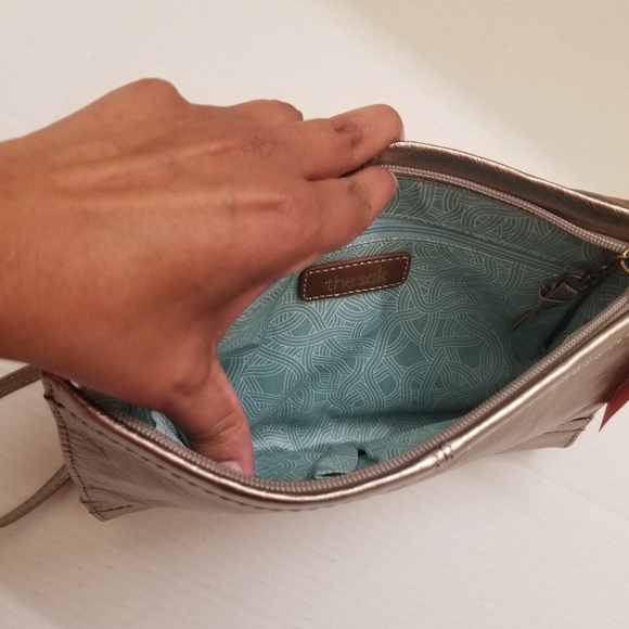 NWT The Sak IRIS crossbody - Picture 3 of 6